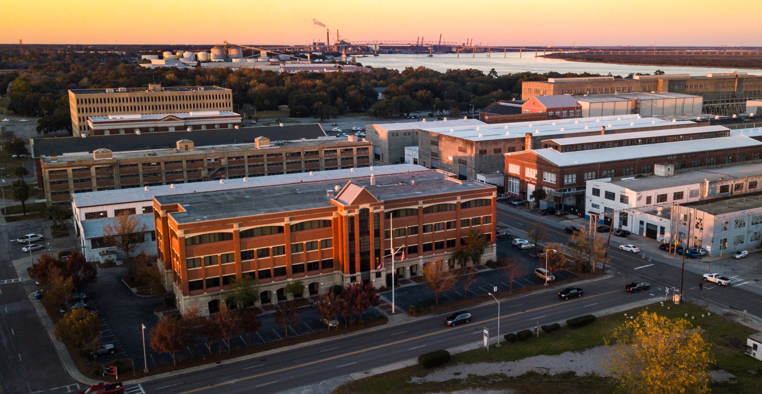 Globe St.- The real estate investment and management company, Jamestown has formed a joint-venture partnership with the local Charleston, SC developers